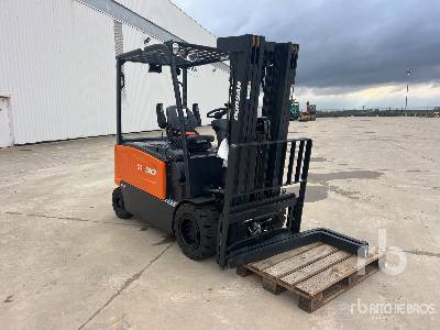 DOOSAN B30X-7 PLUS 3000 kg (Unused) - Carretilla elevadora eléctrica: foto 4 DOOSAN B30X-7 PLUS 3000 kg (Unused) - Carretilla elevadora eléctrica: foto 4