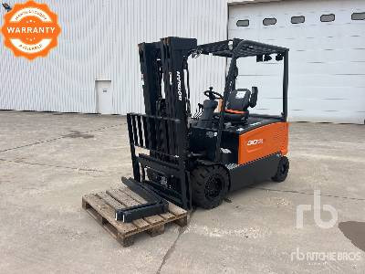 DOOSAN B30X-7 PLUS 3000 kg (Unused) - Carretilla elevadora eléctrica: foto 1 DOOSAN B30X-7 PLUS 3000 kg (Unused) - Carretilla elevadora eléctrica: foto 1