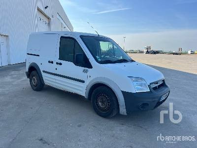 FORD TRANSIT Camion Fourgon - Camión caja cerrada: foto 4 FORD TRANSIT Camion Fourgon - Camión caja cerrada: foto 4