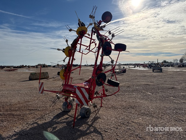 Pottinger Euro Hit 810 N Hay Tedder - Henificadora: foto 3 Pottinger Euro Hit 810 N Hay Tedder - Henificadora: foto 3