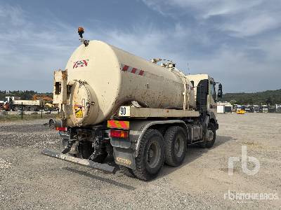 RENAULT KERAX 420 DCI 12000 L 6x4 Camion Citerne A Ea ... - Camión cisterna: foto 3 RENAULT KERAX 420 DCI 12000 L 6x4 Camion Citerne A Ea ... - Camión cisterna: foto 3