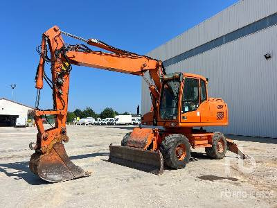VOLVO EW160D Pelle Sur Pneus - Excavadora de ruedas: foto 1 VOLVO EW160D Pelle Sur Pneus - Excavadora de ruedas: foto 1