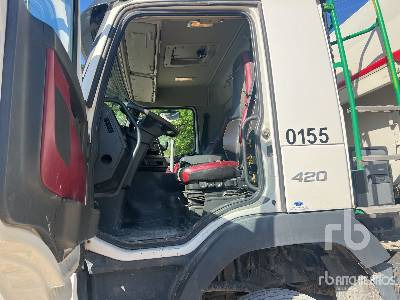 Camión volquete VOLVO FMX 420 8x4 Camion Benne: foto 10