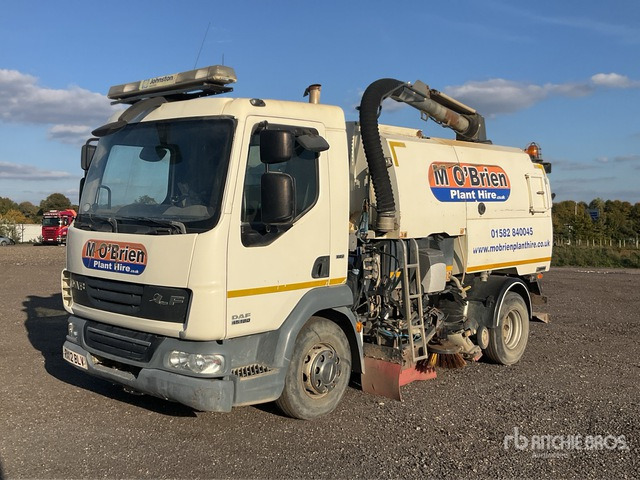 2012 DAF 45.180 2012 Johnston on Sweeper Truck - Barredora vial: foto 1 2012 DAF 45.180 2012 Johnston on Sweeper Truck - Barredora vial: foto 1