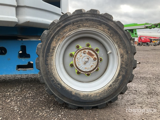 2014 Genie Z34/22 4WD Diesel Articulating Boom Lift - Plataforma articulada: foto 5 2014 Genie Z34/22 4WD Diesel Articulating Boom Lift - Plataforma articulada: foto 5