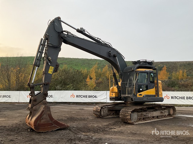 2014 Volvo ECR235DL Tracked Excavator - Excavadora de cadenas: foto 1 2014 Volvo ECR235DL Tracked Excavator - Excavadora de cadenas: foto 1