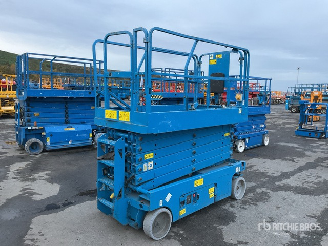 2015 Genie GS4047 Electric Scissor Lift - Plataforma de tijeras: foto 4 2015 Genie GS4047 Electric Scissor Lift - Plataforma de tijeras: foto 4