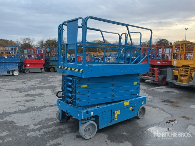 2015 Genie GS4047 Electric Scissor Lift - Plataforma de tijeras: foto 2 2015 Genie GS4047 Electric Scissor Lift - Plataforma de tijeras: foto 2