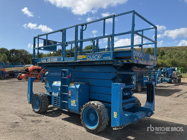 2016 Genie GS5390 4x4 Diesel Scissor Lift - Plataforma de tijeras: foto 2 2016 Genie GS5390 4x4 Diesel Scissor Lift - Plataforma de tijeras: foto 2