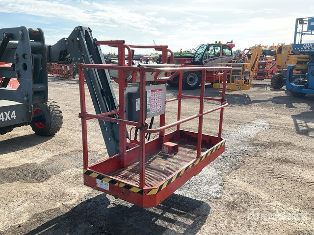 Plataforma articulada 2016 Skyjack SJ46AJ 4WD Diesel Articulating Boom Lift: foto 6 Plataforma articulada 2016 Skyjack SJ46AJ 4WD Diesel Articulating Boom Lift: foto 6