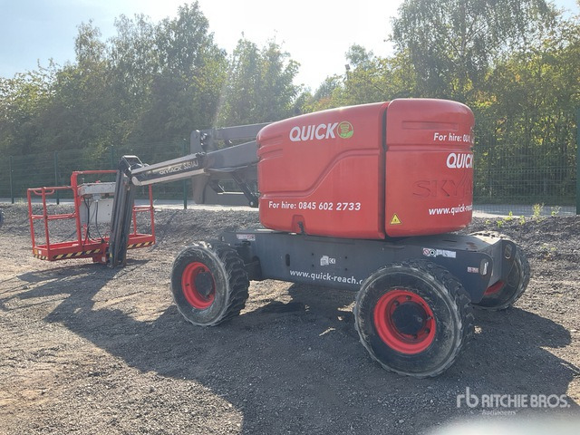2016 Skyjack SJ51AJ 4WD Diesel Articulating Boom Lift - Plataforma articulada: foto 2 2016 Skyjack SJ51AJ 4WD Diesel Articulating Boom Lift - Plataforma articulada: foto 2