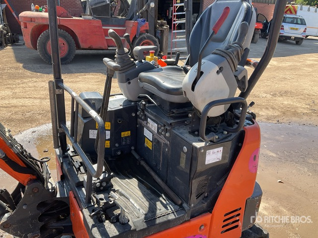 2017 Hitachi ZX19U-5AYR Remote Control Unit Mini Excavator: <6.6t - Miniexcavadora: foto 1 2017 Hitachi ZX19U-5AYR Remote Control Unit Mini Excavator: <6.6t - Miniexcavadora: foto 1