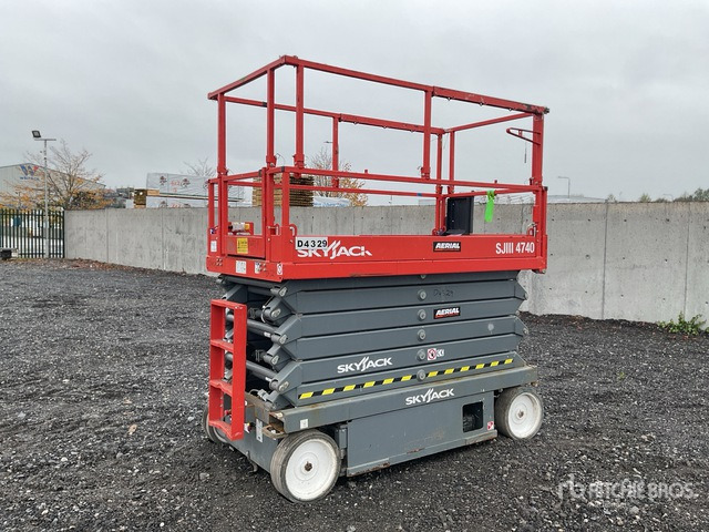 2019 Skyjack SJIII4740 2019 Skyjack SJ4740 Scissor Lift Scissor Lift - Plataforma de tijeras: foto 2 2019 Skyjack SJIII4740 2019 Skyjack SJ4740 Scissor Lift Scissor Lift - Plataforma de tijeras: foto 2
