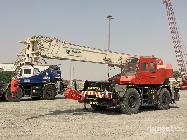 2002 Tadano TR300EX 30 ton 4x4x4 Rough Terrain Crane - Grúa para terrenos difíciles: foto 1 2002 Tadano TR300EX 30 ton 4x4x4 Rough Terrain Crane - Grúa para terrenos difíciles: foto 1