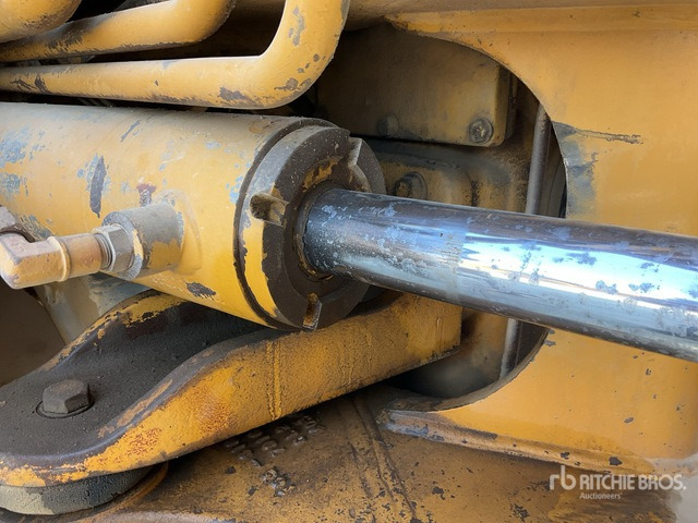 2003 Cat 740 - Dúmper articulado: foto 5 2003 Cat 740 - Dúmper articulado: foto 5