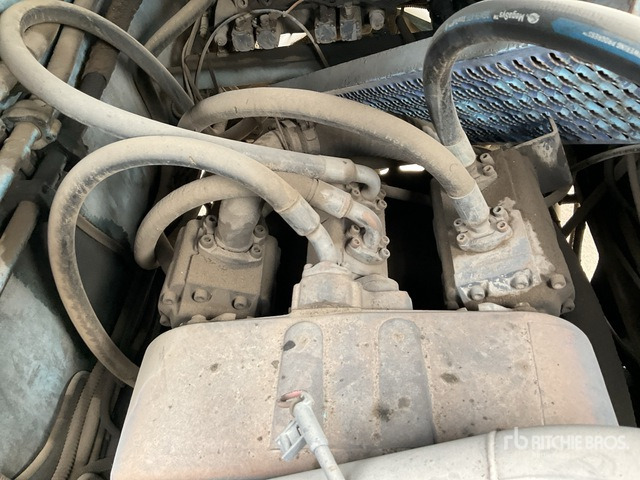 2004 Fantuzzi CS45KM 45 ton (Inoperable) Container Handler - Carretilla para contenedores: foto 5 2004 Fantuzzi CS45KM 45 ton (Inoperable) Container Handler - Carretilla para contenedores: foto 5