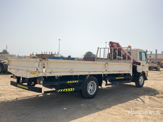 2006 Nissan MK210 2006 HMF 683K1 Knuckle Boom on 4x2 Flatbed Truck with Crane - Camión caja abierta, Camión grúa: foto 3 2006 Nissan MK210 2006 HMF 683K1 Knuckle Boom on 4x2 Flatbed Truck with Crane - Camión caja abierta, Camión grúa: foto 3