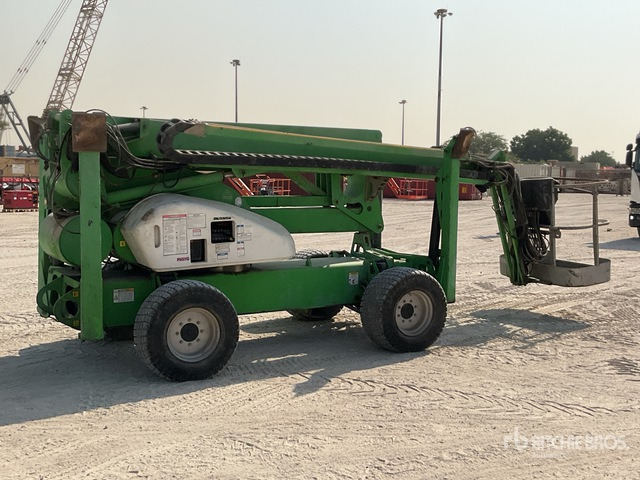 2007 Nifty-Lift 210SD 4WD Diesel Articulating Boom Lift - Plataforma articulada: foto 3 2007 Nifty-Lift 210SD 4WD Diesel Articulating Boom Lift - Plataforma articulada: foto 3