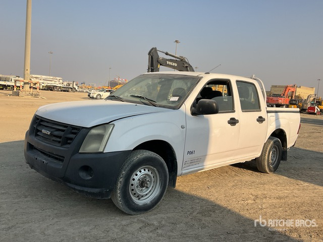 2008 Isuzu D-Max 4x2 Crew Cab Pickup - Pick-up: foto 1 2008 Isuzu D-Max 4x2 Crew Cab Pickup - Pick-up: foto 1
