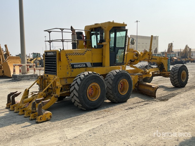 2010 Komatsu GD825A-2 Motor Grader - Grader: foto 5 2010 Komatsu GD825A-2 Motor Grader - Grader: foto 5