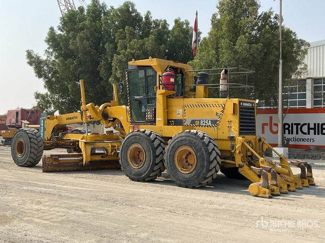 2010 Komatsu GD825A-2 Motor Grader - Grader: foto 3 2010 Komatsu GD825A-2 Motor Grader - Grader: foto 3