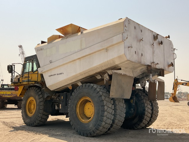 2010 Komatsu HD465-7R 50000 L Water Wagon - Dúmper rígido: foto 3 2010 Komatsu HD465-7R 50000 L Water Wagon - Dúmper rígido: foto 3