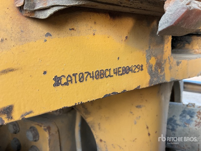 2011 Cat 740B - Dúmper articulado: foto 5 2011 Cat 740B - Dúmper articulado: foto 5