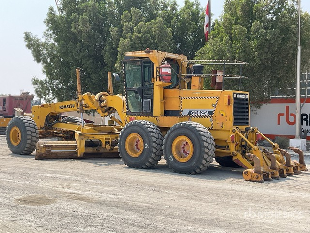 2011 Komatsu GD825A-2 Motor Grader - Grader: foto 4 2011 Komatsu GD825A-2 Motor Grader - Grader: foto 4