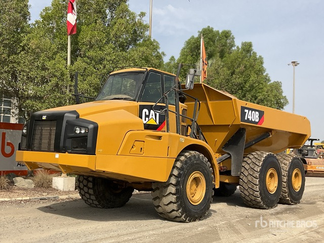 2012 Cat 740B - Dúmper articulado: foto 2 2012 Cat 740B - Dúmper articulado: foto 2