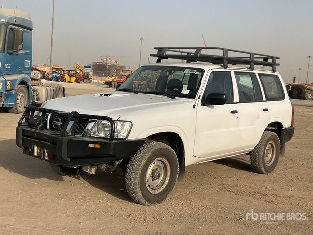 2013 Nissan Patrol GL 4x4 SUV - SUV/ Todoterreno: foto 1 2013 Nissan Patrol GL 4x4 SUV - SUV/ Todoterreno: foto 1
