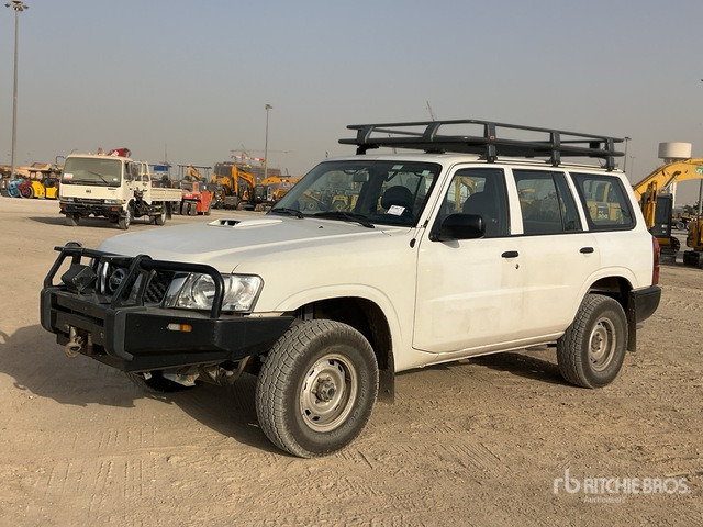 2013 Nissan Patrol GL 4x4 SUV - SUV/ Todoterreno: foto 1 2013 Nissan Patrol GL 4x4 SUV - SUV/ Todoterreno: foto 1