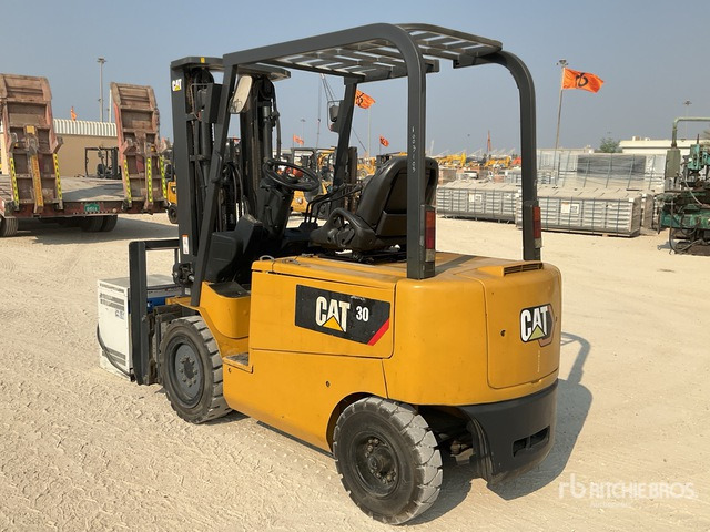 2017 Cat EP30CA1 3 ton Electric Forklift - Carretilla elevadora eléctrica: foto 2 2017 Cat EP30CA1 3 ton Electric Forklift - Carretilla elevadora eléctrica: foto 2