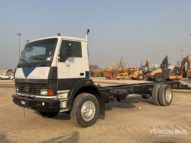 2017 TATA LPT 1618 4x2 Cab and Chassis - Camión chasis: foto 2 2017 TATA LPT 1618 4x2 Cab and Chassis - Camión chasis: foto 2