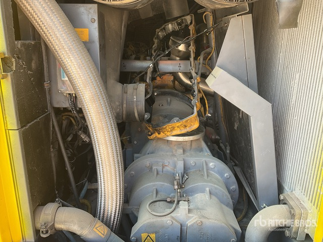 2018 Atlas Copco XAHS950CD7 (Inoperable) Air Compressor - Compresor de aire: foto 4 2018 Atlas Copco XAHS950CD7 (Inoperable) Air Compressor - Compresor de aire: foto 4