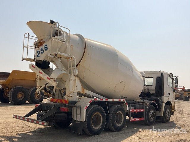 2024 XCMG NXG5310GJBN5C 8x4 Twin-Steer Mixer Truck - Camión hormigonera: foto 3 2024 XCMG NXG5310GJBN5C 8x4 Twin-Steer Mixer Truck - Camión hormigonera: foto 3