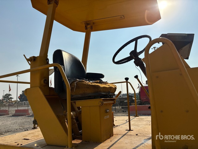 Sakai TS200 Pneumatic Roller - Rodillo de neumáticos: foto 5 Sakai TS200 Pneumatic Roller - Rodillo de neumáticos: foto 5