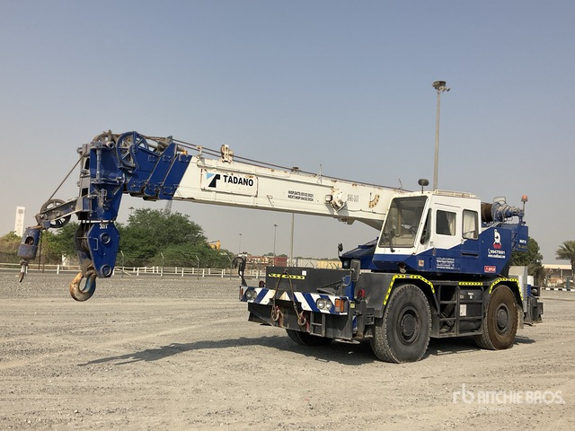 Tadano TR300EX - Grúa para terrenos difíciles: foto 2 Tadano TR300EX - Grúa para terrenos difíciles: foto 2