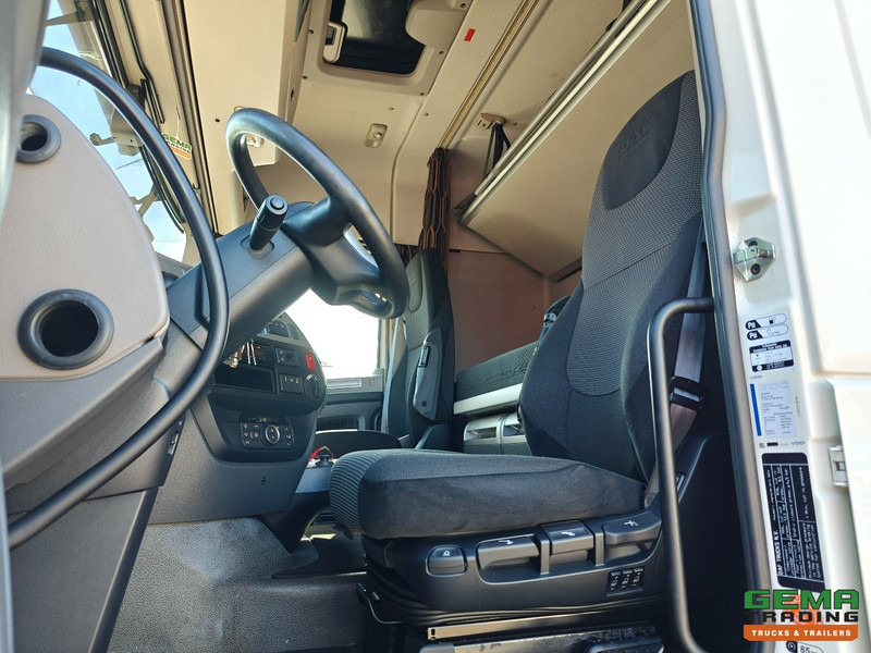 DAF XF 480 FT 4x2 Spacecab Euro6C - Dubbele Tanks - DealerOnderhouden / Zeer netjes! - Cabeza tractora: foto 5 DAF XF 480 FT 4x2 Spacecab Euro6C - Dubbele Tanks - DealerOnderhouden / Zeer netjes! - Cabeza tractora: foto 5