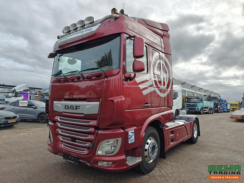DAF XF 480 FT 4x2 Spacecab Euro6D - Retarder - Hydrauliek - Alcoa - SMARTTacho V2 - Navi - 07/2026 APK - Cabeza tractora: foto 1 DAF XF 480 FT 4x2 Spacecab Euro6D - Retarder - Hydrauliek - Alcoa - SMARTTacho V2 - Navi - 07/2026 APK - Cabeza tractora: foto 1