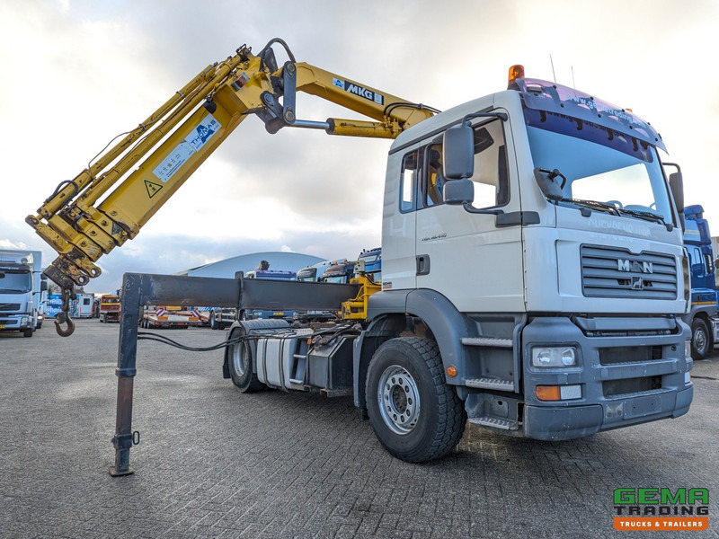 MAN TGA 18.410 4x2 LX Euro3 - MKG HLK225HP 4510KG - RadioGrafisch - Cabeza tractora: foto 2 MAN TGA 18.410 4x2 LX Euro3 - MKG HLK225HP 4510KG - RadioGrafisch - Cabeza tractora: foto 2
