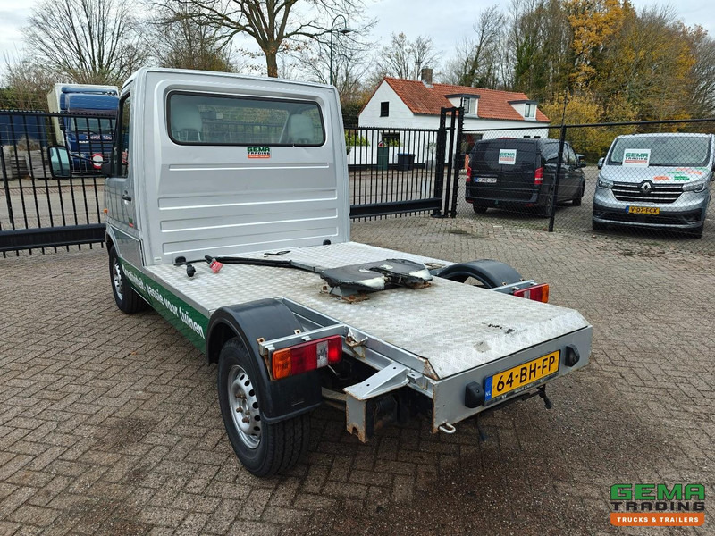 Volkswagen Lt 35 2.5 TDI BE-Trekker - Handgeschakeld - 5 Cil. - Blad geveerd - 136.000km - Cabeza tractora: foto 3 Volkswagen Lt 35 2.5 TDI BE-Trekker - Handgeschakeld - 5 Cil. - Blad geveerd - 136.000km - Cabeza tractora: foto 3