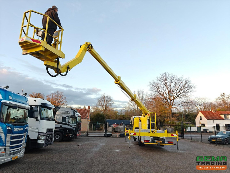 DAF LF 180 FA 4x2 Dagcab Euro6A - T225 Ruthman - Hoogwerker- 101.534km - 04/2026 APK - Camión: foto 3 DAF LF 180 FA 4x2 Dagcab Euro6A - T225 Ruthman - Hoogwerker- 101.534km - 04/2026 APK - Camión: foto 3