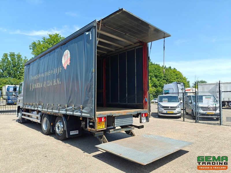 DAF CF 400 FAN 6x2/4 SpaceCab Euro6A - Schuifzeilenbak 7.7m + Laadklep 2000kg - HH Vloer - AanhangerKoppeling - Camión lona: foto 5 DAF CF 400 FAN 6x2/4 SpaceCab Euro6A - Schuifzeilenbak 7.7m + Laadklep 2000kg - HH Vloer - AanhangerKoppeling - Camión lona: foto 5