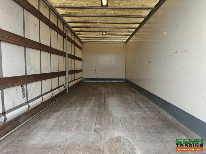 DAF FA LF45.140 4x2 Dagcab Euro4 - 12T - Schuifzeilen/Geslotenbak 6.9m + Laadklep 1500kg - 66.000km Origineel! - Handgeschakeld - Camión lona: foto 4 DAF FA LF45.140 4x2 Dagcab Euro4 - 12T - Schuifzeilen/Geslotenbak 6.9m + Laadklep 1500kg - 66.000km Origineel! - Handgeschakeld - Camión lona: foto 4