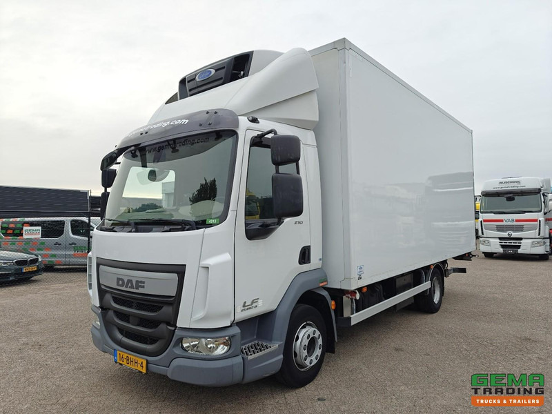 DAF LF 210 FA 4x2 Dagcab Euro6A - Koel/Vriesbak 5.5M + Carrier Supra 550 + Laadklep 2000KG - 173.000KM! - Camión frigorífico: foto 1 DAF LF 210 FA 4x2 Dagcab Euro6A - Koel/Vriesbak 5.5M + Carrier Supra 550 + Laadklep 2000KG - 173.000KM! - Camión frigorífico: foto 1