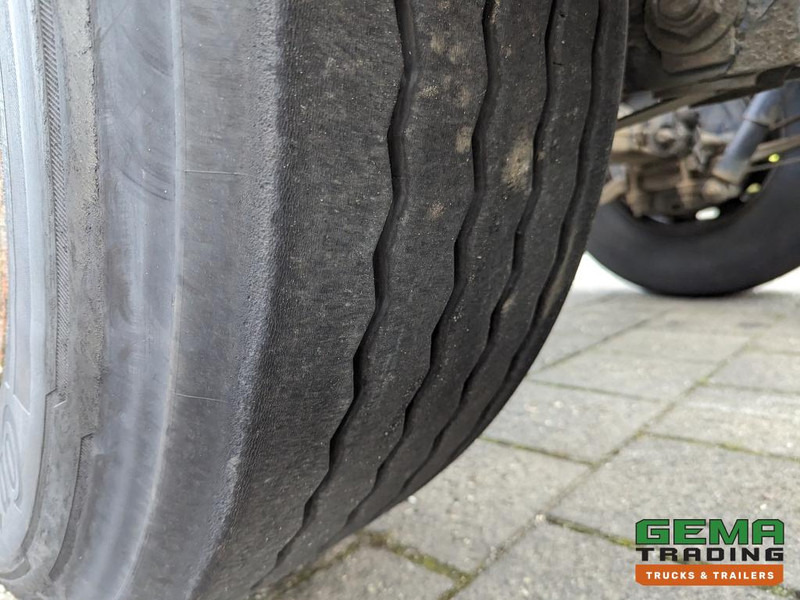 Semirremolque portacontenedore/ Intercambiable Krone SD27 3-Assen BPW Drumbrakes - 4700KG - All Connections (O1913): foto 16 Semirremolque portacontenedore/ Intercambiable Krone SD27 3-Assen BPW Drumbrakes - 4700KG - All Connections (O1913): foto 16