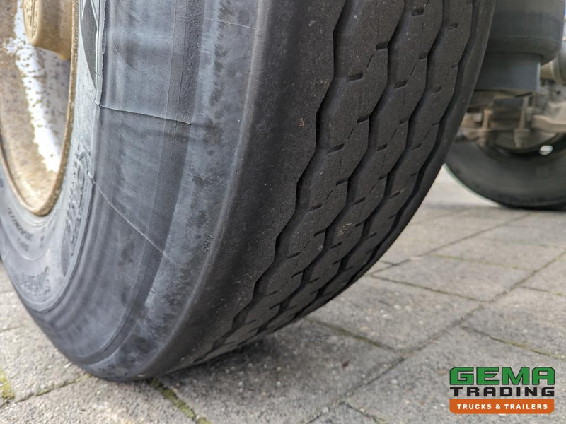 Semirremolque portacontenedore/ Intercambiable Krone SD27 3-Assen BPW Drumbrakes - 4700KG - All Connections (O1913): foto 18 Semirremolque portacontenedore/ Intercambiable Krone SD27 3-Assen BPW Drumbrakes - 4700KG - All Connections (O1913): foto 18