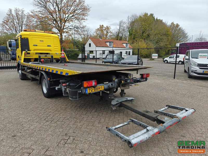 MAN TGM 12.250 4x2 Dagcabine (6 pl) Euro5 - Falkom FAS5000 + FAL2000 + Lier 3600KG - Afstandsbediening - Grua de remolque autos: foto 4 MAN TGM 12.250 4x2 Dagcabine (6 pl) Euro5 - Falkom FAS5000 + FAL2000 + Lier 3600KG - Afstandsbediening - Grua de remolque autos: foto 4