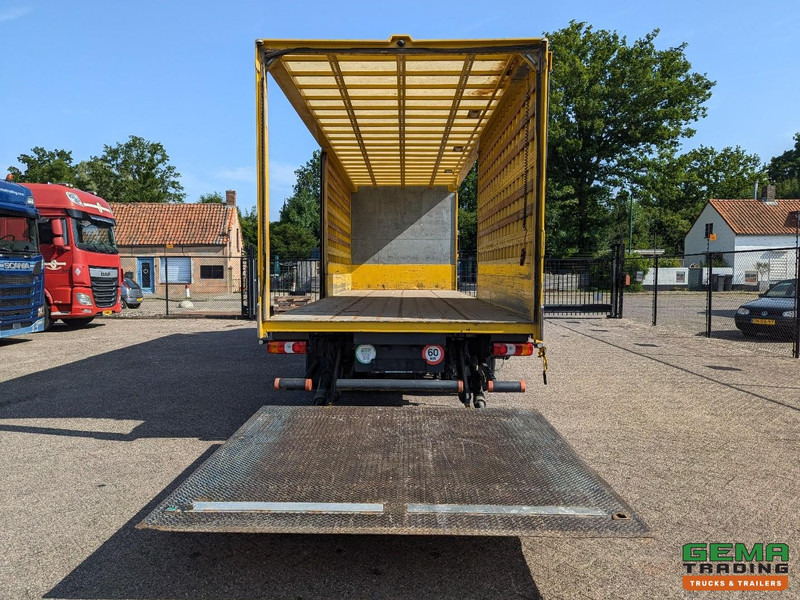 Camión caja cerrada Mercedes-Benz Antos 1933 4x2 Dagcab Euro6 - GeslotenBak 8.9m - Schuifwanden + Laadklep 2000KG - Vangmuil: foto 9