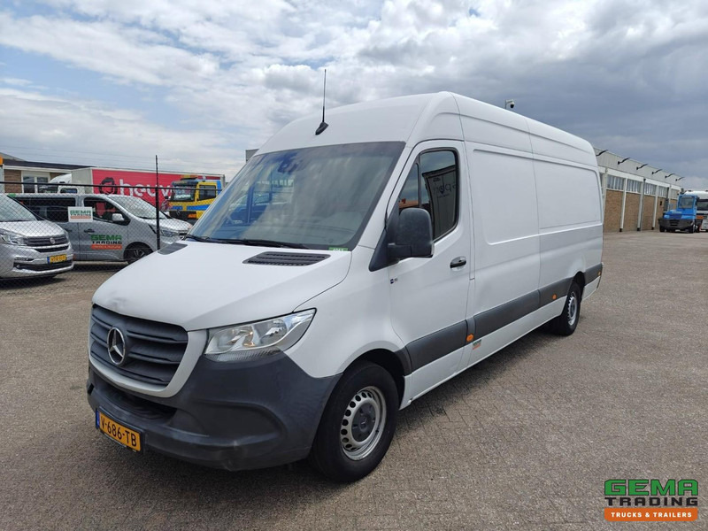 Mercedes-Benz Sprinter 311 CDI L3H2 - Euro6ZF - Automaat - Navigatie - Camera - 06/2026 APK - Furgoneta pequeña: foto 1 Mercedes-Benz Sprinter 311 CDI L3H2 - Euro6ZF - Automaat - Navigatie - Camera - 06/2026 APK - Furgoneta pequeña: foto 1